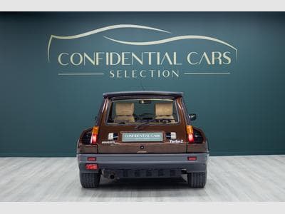 Renault R5 TURBO 2 *FULLY RESTORED* (1983) - Photo 6