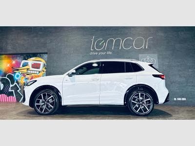 VW Tiguan TIGUAN R-LINE TDI 4MOTION DSG (2025) - Photo 1