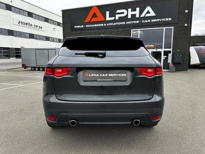 Jaguar F-Pace R Design (2019) - Photo 6