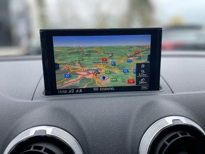 Audi S3 Limousine 2.0 TFSi Quattro S-TRONIC (2017) - Photo 9