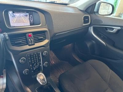 Volvo V40 Kinetic (2013) - Photo 10