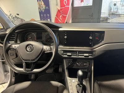 VW Polo 1.0 TSi Comfortline OPF DSG (2020) - Photo 13