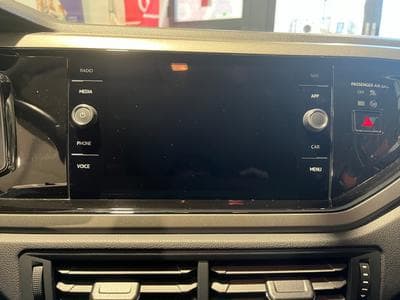 VW Polo 1.0 TSi Comfortline OPF DSG (2020) - Foto 15