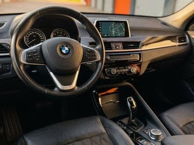 BMW X1 sDrive20i xLine (2019) - Photo 2