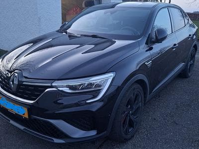 Renault Arkana RSLine (2023) - Photo 1