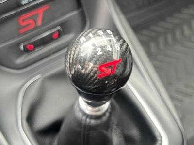 Ford Fiesta Fiesta ST 180 (2016) - Photo 4