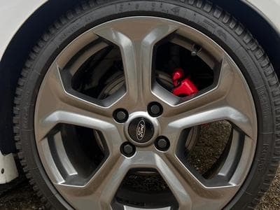 Ford Fiesta Fiesta ST 180 (2016) - Photo 9