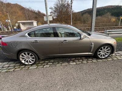 Jaguar XJ (2008) - Foto 1