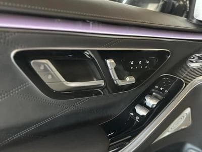 Mercedes C 63 AMG (2023) - Foto 13