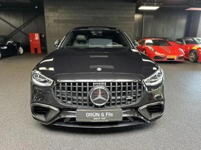 Mercedes C 63 AMG (2023) - Foto 2