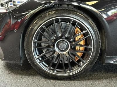 Mercedes C 63 AMG (2023) - Foto 4