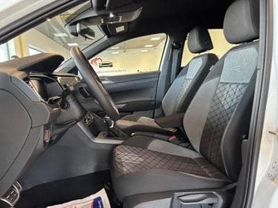 VW Taigo R-Line (2022) - Photo 11