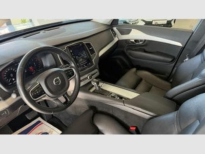 Volvo XC90 Momentum AWD (2019) - Photo 8