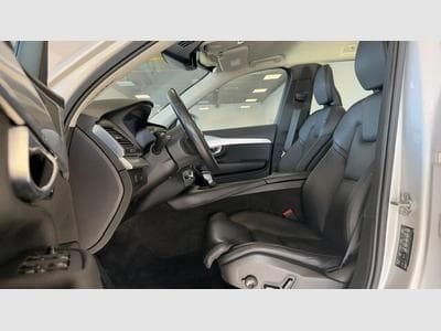 Volvo XC90 Momentum AWD (2019) - Photo 11