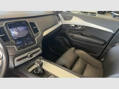 Volvo XC90 Momentum AWD (2019) - Photo 10