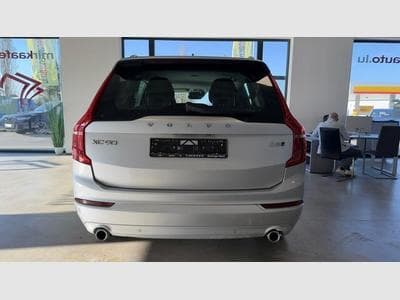 Volvo XC90 Momentum AWD (2019) - Photo 4