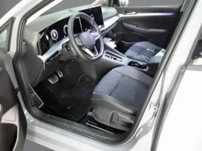 VW Golf Life goal 1.5 eTSI 150CV DSG ** Attelage ** Caméra ** (2025) - Foto 3