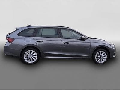 Skoda Octavia (2025) - Foto 8