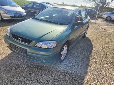 Opel Astra 16I16V (1999) - Photo 1