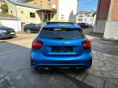 Mercedes A 220 184CV 7G-TRONIC 4 MATIC 3XAMG PANORAMA (2016) - Photo 11