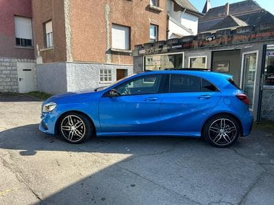Mercedes A 220 184CV 7G-TRONIC 4 MATIC 3XAMG PANORAMA (2016) - Photo 9