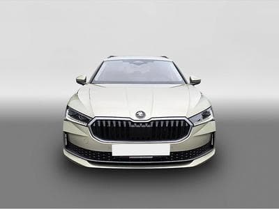 Skoda Superb (2025) - Foto 2