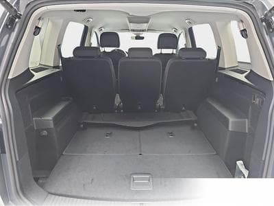 VW Touran (2026) - Foto 13