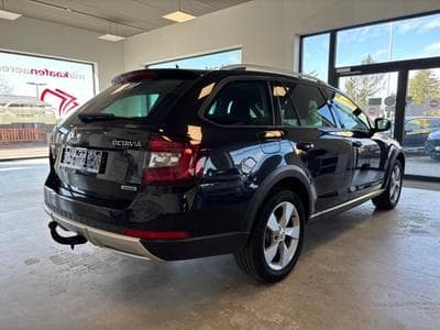 Skoda Octavia Scout 4x4 (2019) - Photo 3