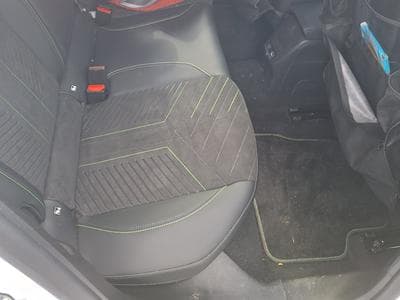 Peugeot 208 GT (2025) - Photo 9