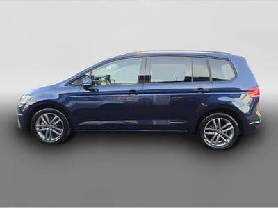 VW Touran (2024) - Foto 4