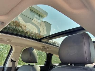 Hyundai i30 SW Hybride (2023) - Photo 10