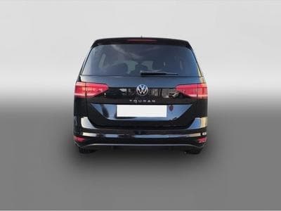 VW Touran (2024) - Foto 3