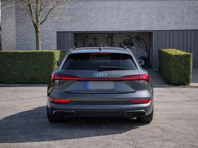 Audi e-tron e-tron S quattro (2021) - Photo 2
