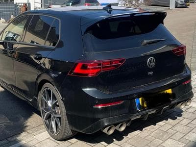 VW Golf R (2024) - Photo 3