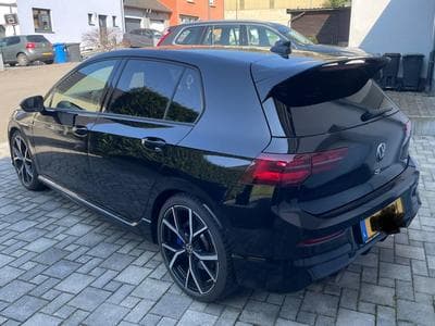 VW Golf R (2024) - Photo 2
