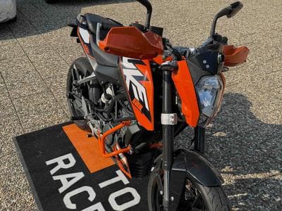 KTM Duke 125 Duke (2015) - Foto 5