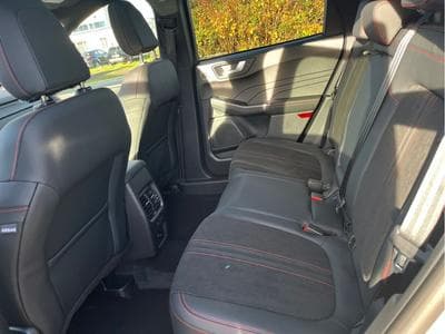 Ford Kuga 2.5 Duratec FHEV Auto 184 St-Line X (2025) - Photo 7