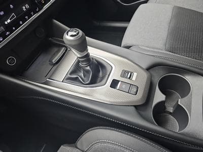 Nissan Qashqai 1.3 DIG-T MHEV 140 N-Connecta (2025) - Photo 15