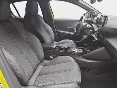 Peugeot 208 1.2 PureTech Hýbrid 110 E-DSC6 GT (2025) - Photo 15