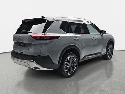 Nissan X-Trail 1.5 VC-T E-Force 213 AUTO Tekna (2025) - Photo 3