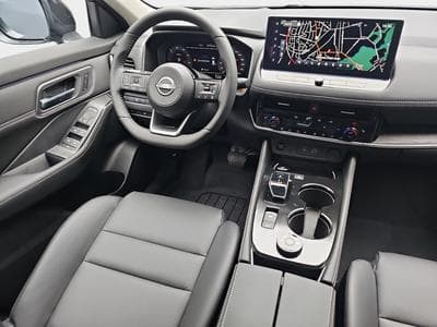 Nissan X-Trail 1.5 VC-T E-Force 213 AUTO Tekna (2025) - Photo 8