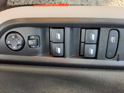 Citroën C3 Aircross 1.2 Hybride 145 e-DC6 Max (2025) - Photo 10