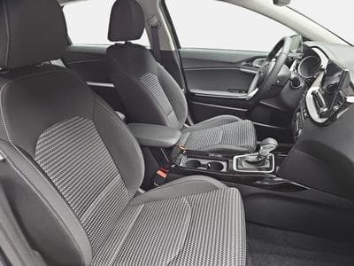 Kia Ceed 1.5 T-GDi 140 DCT Ultimate Edition (2026) - Photo 14