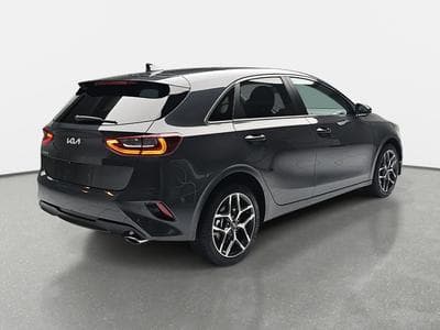 Kia Ceed 1.5 T-GDi 140 DCT Ultimate Edition (2026) - Photo 4