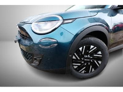 Fiat 600 1.2 Hybride 145 (2025) - Photo 5