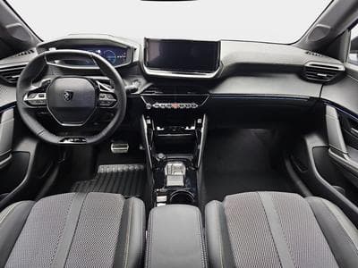 Peugeot 208 1.2 PureTech Hýbrid 110 E-DSC6 GT (2025) - Photo 7