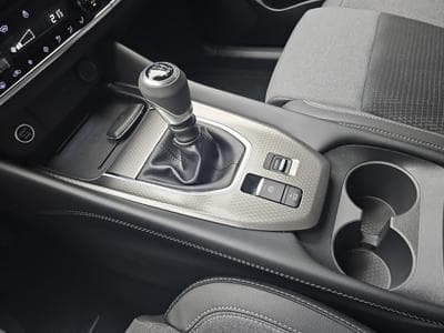 Nissan Qashqai 1.3 DIG-T MHEV 140 N-Connecta (2025) - Photo 15