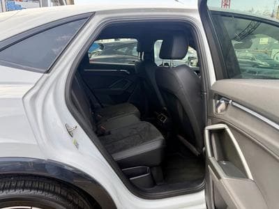 Audi Q3 Sportback 40 TFSi quattro S-Line S-Tronic (2021) - Photo 10