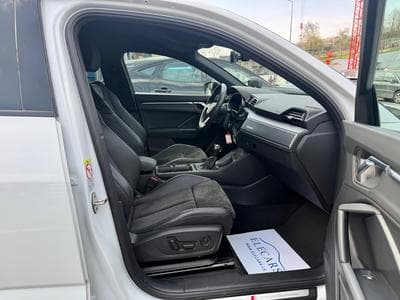 Audi Q3 Sportback 40 TFSi quattro S-Line S-Tronic (2021) - Photo 9