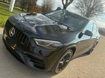 Mercedes GLA 35 AMG AMG GLA 35 4matic (2024) - Foto 1